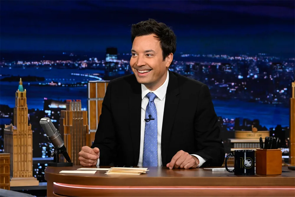 The Tonight Show Jimmy Fallon Desk Tour