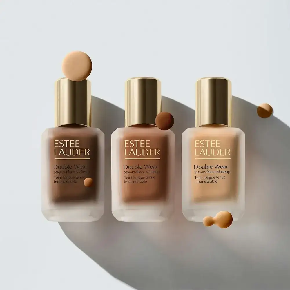 Estee Lauder Pop-Up Bus