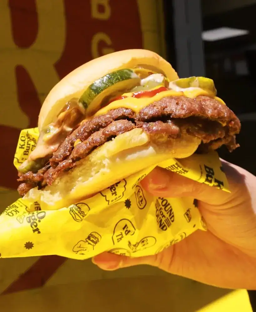 K.O. Burger x 375 Chicken Opening