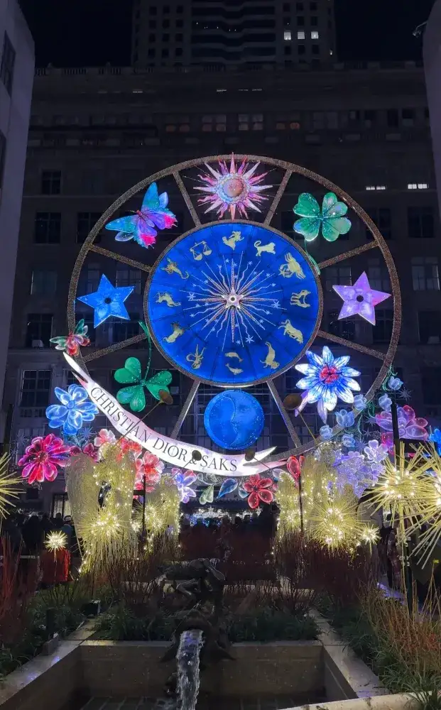 Saks Fifth Avenue Holiday Light Show 2025